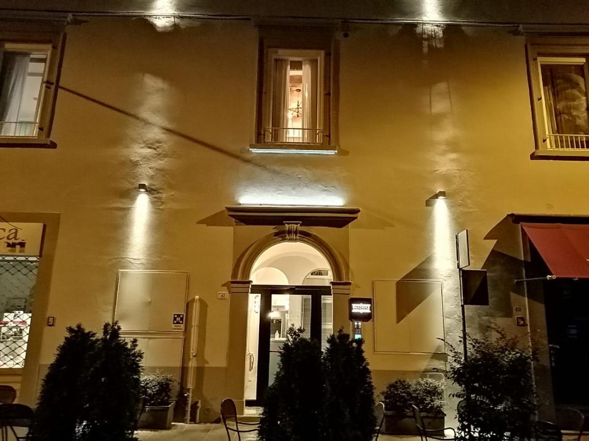 Palazzo 42 - Boutique Hotel & Suites Pistoia Exterior photo