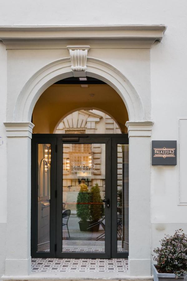 Palazzo 42 - Boutique Hotel & Suites Pistoia Exterior photo